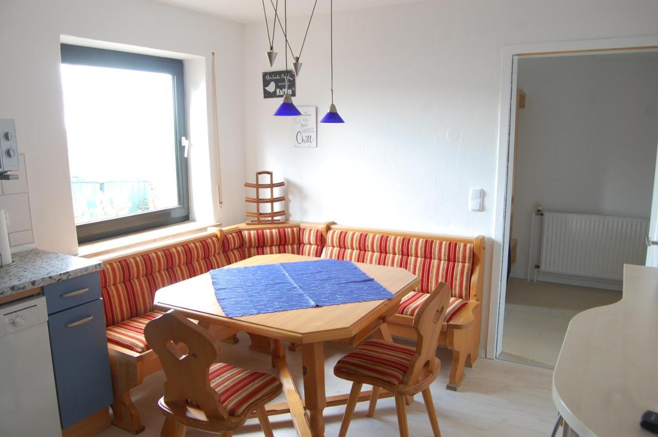 Wohnung Mit Kamin Terrasse Und Grill In Der Naehe Von Nuernberg Burgthann Esterno foto