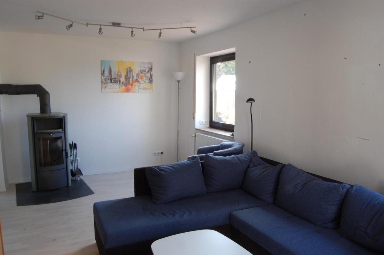 Wohnung Mit Kamin Terrasse Und Grill In Der Naehe Von Nuernberg Burgthann Esterno foto